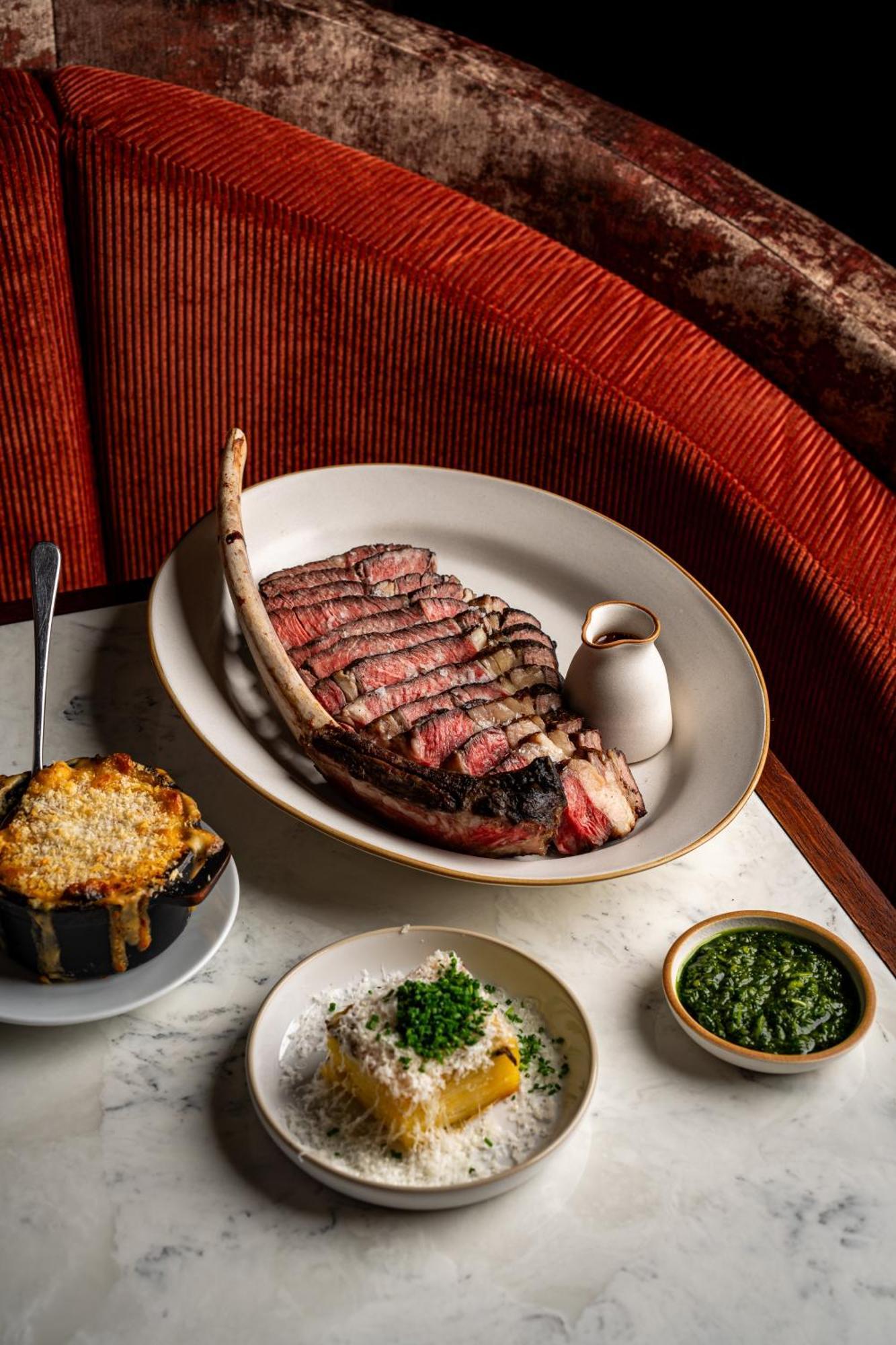 Lanelay Hall Hotel & Spa Hensol Exterior foto A steak at the restaurant